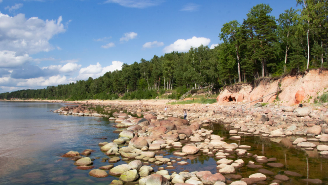Dabas liegums Vidzemes akmeņainā jūrmala