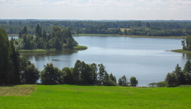 Adamovas ezers