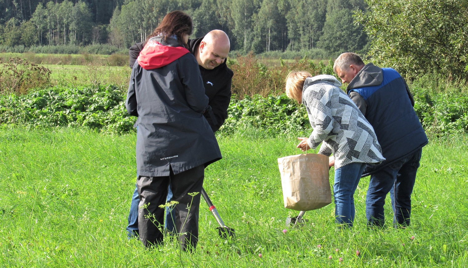 Projekts LIFE IP “LatViaNature”. Bioloģiski vērtīgas pļavas atjaunošana. Talcinieki.